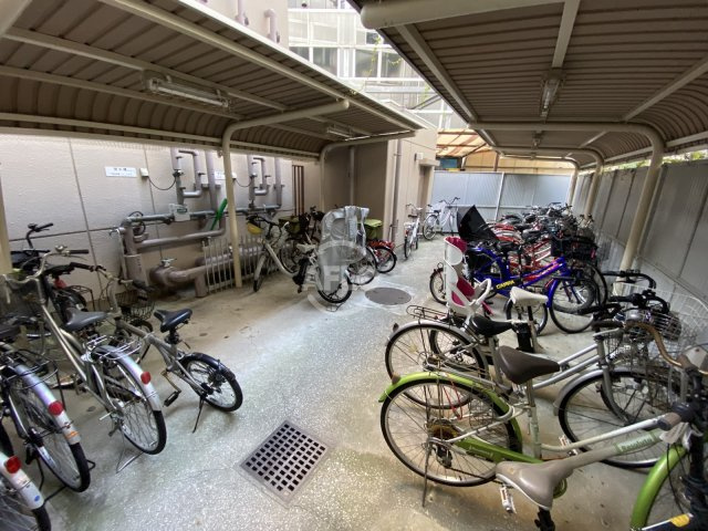 コンフォール・エスティオのその他共用部分|コンフォール・エスティオ　駐輪場