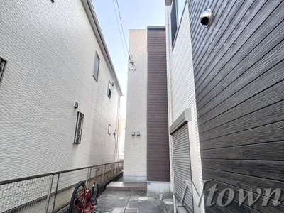 【ロビー】 | Phil Glanz | 建物の内部です