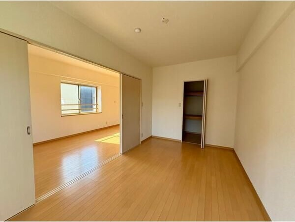 洲山サンヒルズの収納