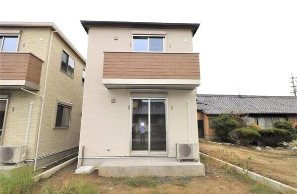 フォレストメゾン重本Ａ棟