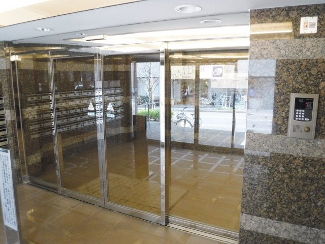 【エントランス】 | フローラル東葛西Ⅲ | オートロック付きのエントランス