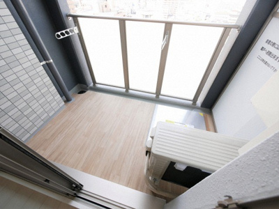 【バルコニー】 | エスリード大阪CENTRAL AVENUE | 洗濯にも便利なバルコニー付き