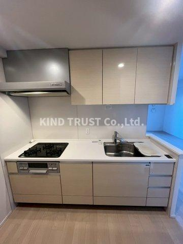 ブランズシティ天神橋筋六丁目のキッチン|使いやすいキッチンです