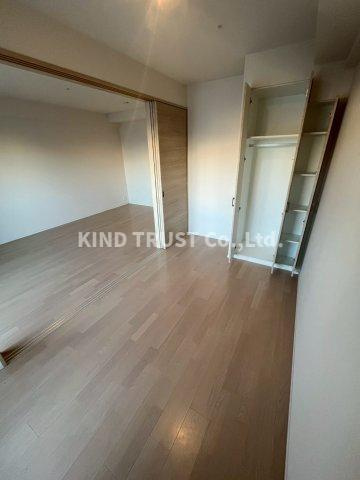 ブランズシティ天神橋筋六丁目の内装|内装は落ち着いています