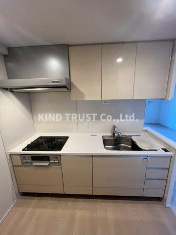 ブランズシティ天神橋筋六丁目のキッチン|使いやすいキッチンです