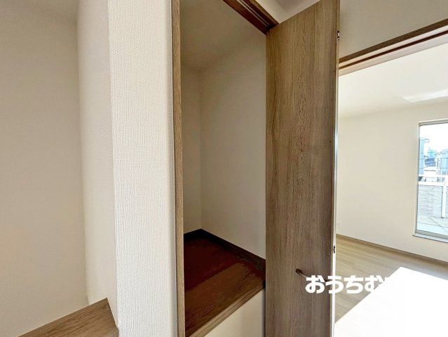 春日井市白山町（全4棟）の収納