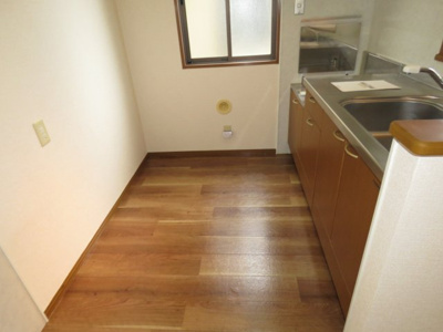 【キッチン】 | メイプルタウン川越的場A