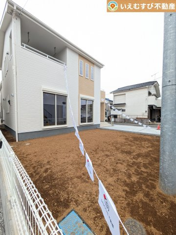 Livele Garden.S　深谷東方第2の庭|ガーデニングが楽しめそう
季節の草花で彩りを！ガーデニングで緑あふれる景色を作るのも楽しみ♪