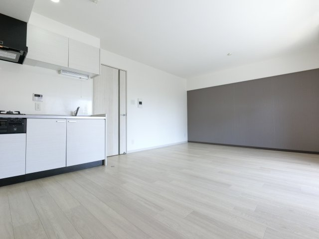 斎藤マンションの居間・リビング|※反転タイプ