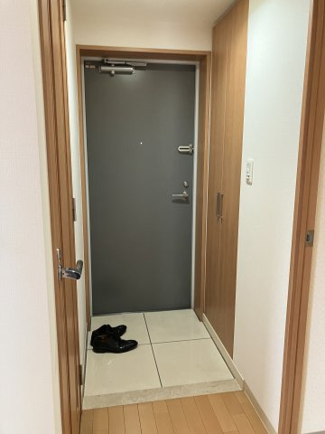 キャストビル豊田の玄関