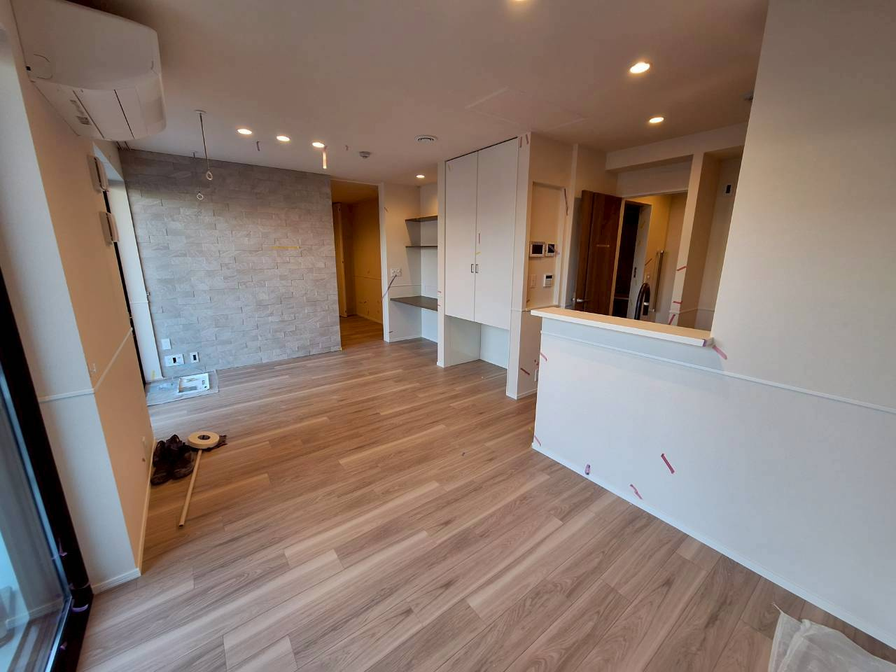 メゾンクレール谷在家の居間・リビング|リビングダイニング