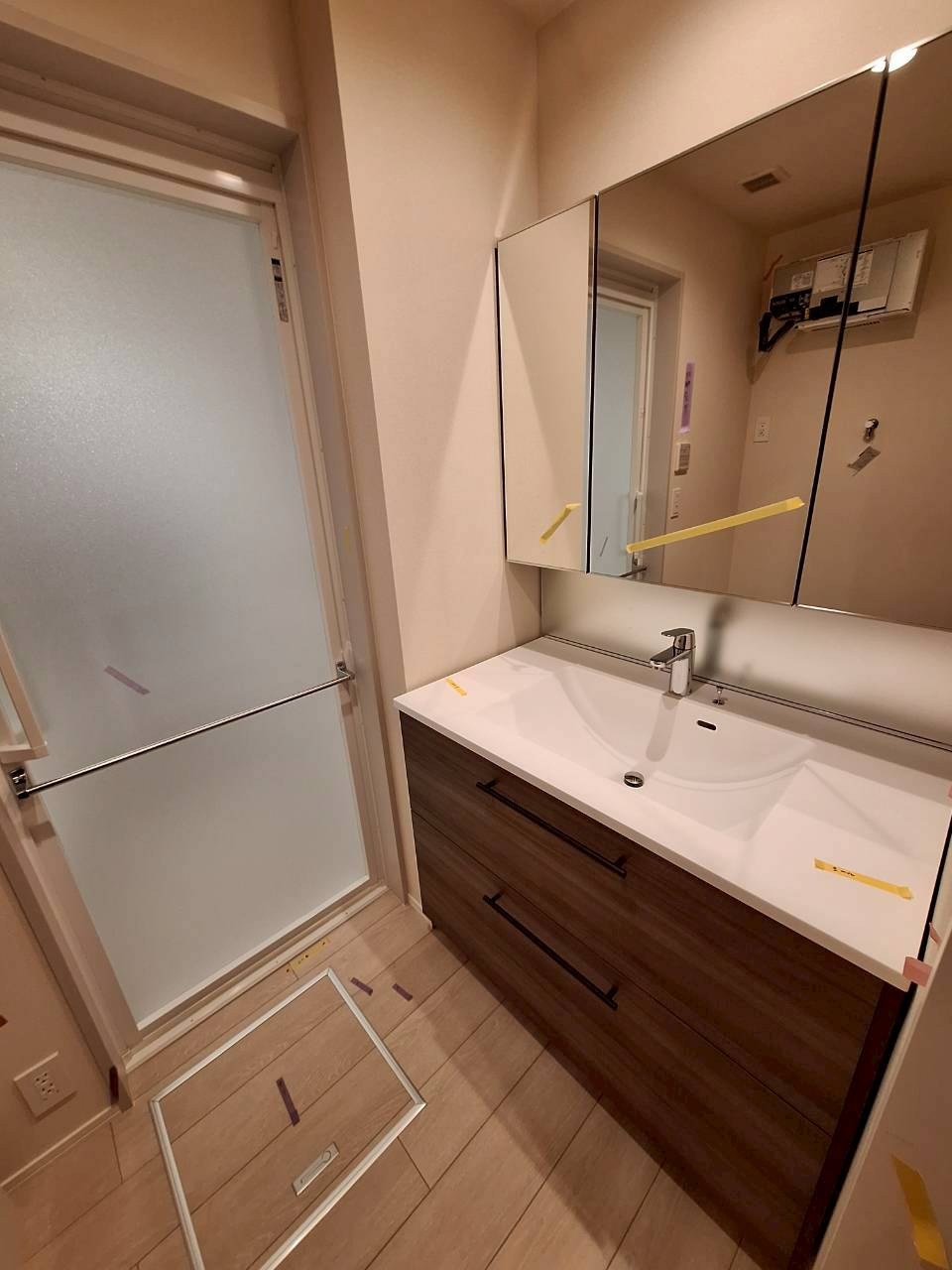 メゾンクレール谷在家の独立洗面台|独立洗面台