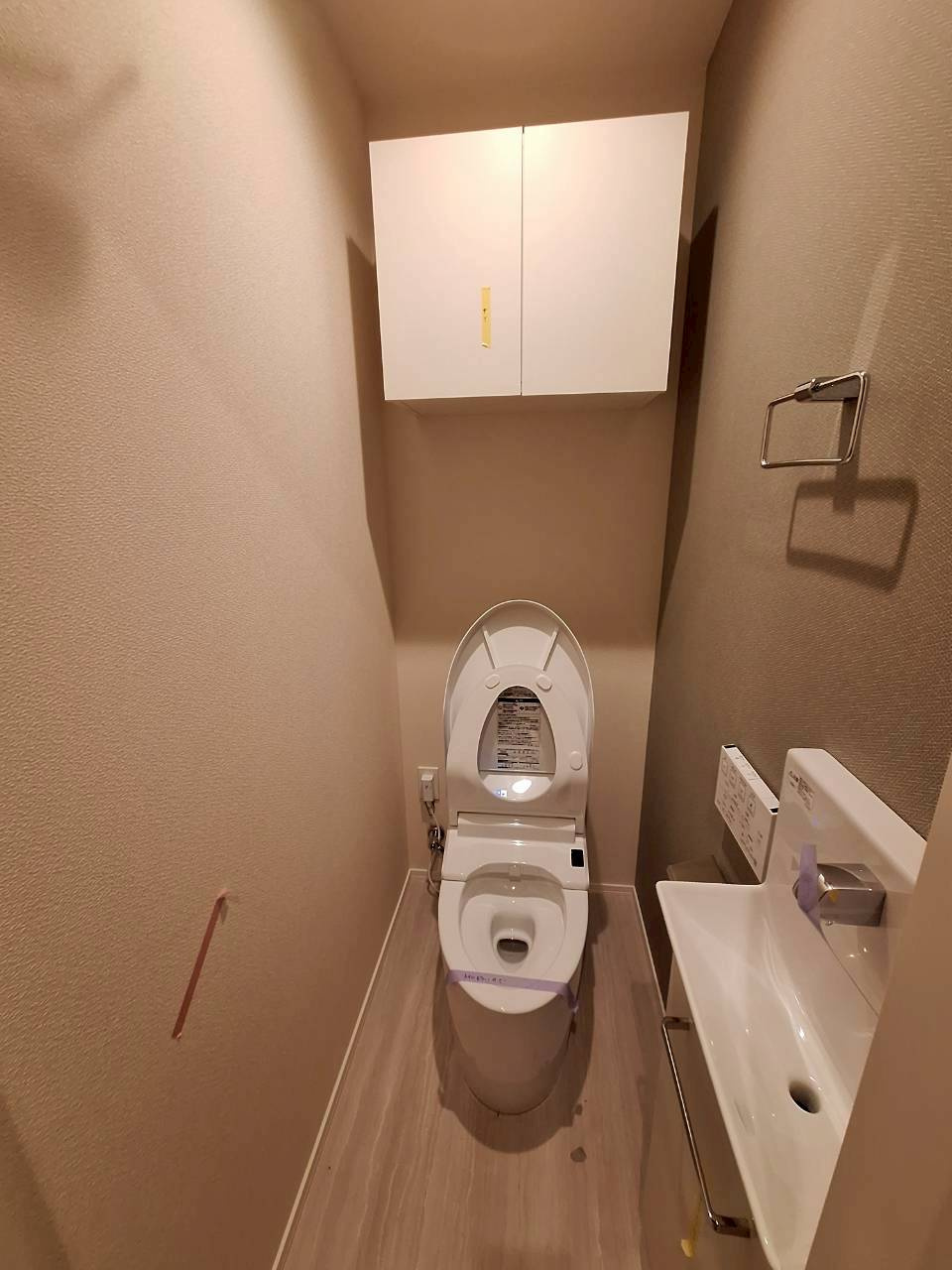 メゾンクレール谷在家のトイレ|温水洗浄便座