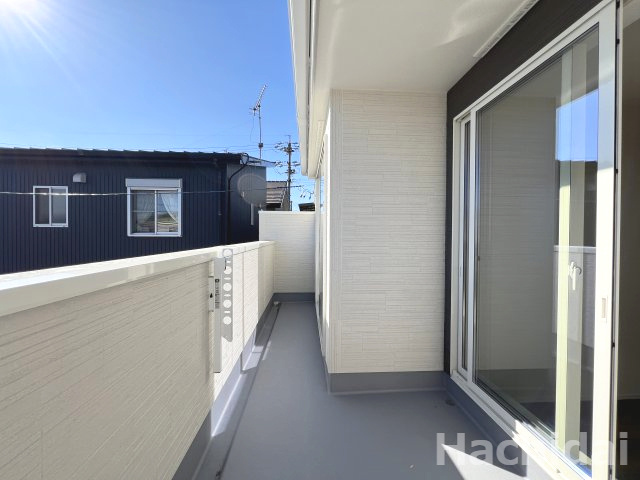 碧南市春日町第2　新築一戸建のバルコニー