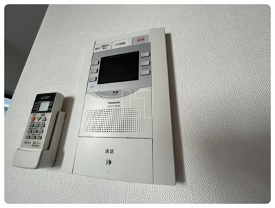 【セキュリティ】 | S-RESIDENCE西長堀 | S-RESIDENCE西長堀　TVモニターインターホン