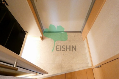 【玄関】 | エンブレイス博多駅南 | 下駄箱もしっかりついてます！