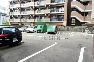 【駐車場】 | エンブレイス博多駅南