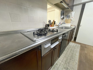 【キッチン】 | コンセボール21多摩　大家族も伸び伸び！生活動線が被らない！トイレ・お風呂・キッチン２か所！ | 平成２８年に換気扇・ガスコンロも交換済み