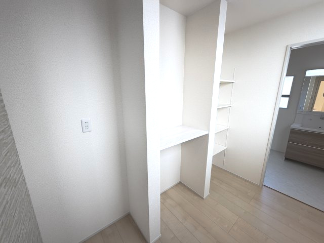 第3富士見町時沢　新築戸建　2号棟の設備|ユーティリティースペースです。
カウンター付きなので作業するのに最適です♪
