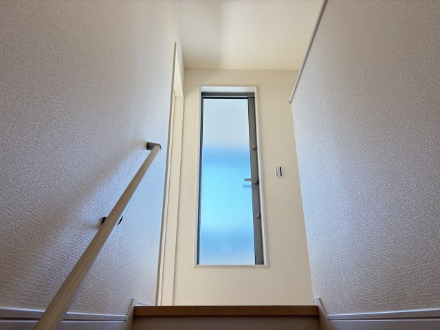 第3富士見町時沢　新築戸建　2号棟のその他|バルコニーへの出入り口がホール部分なので使い勝手が良いですよ！