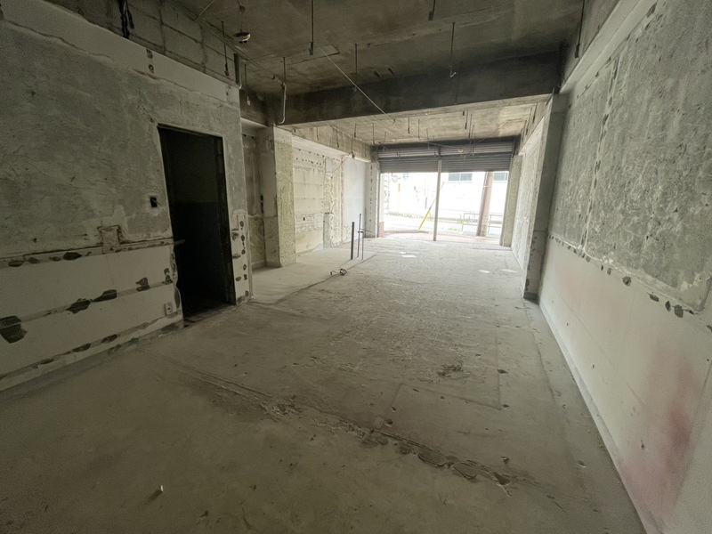 リバーライズ放出の内装