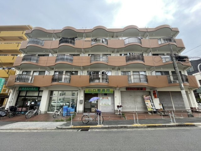 リバーライズ放出の外観