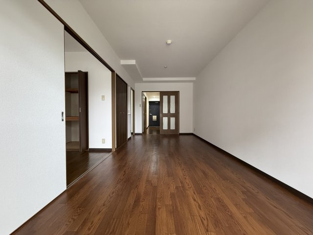 メゾン・ド・ファミールの居間・リビング