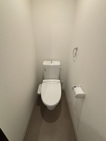 アイリス寝屋川のトイレ|トイレもきれいです