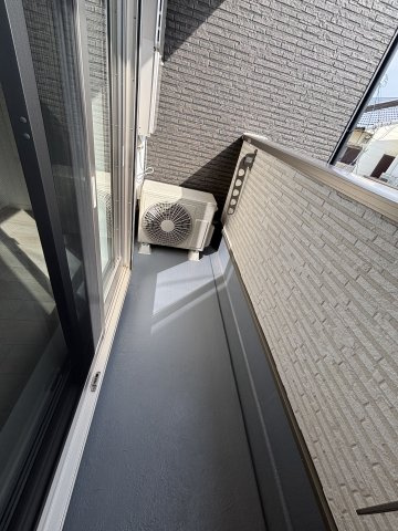 アイリス寝屋川のバルコニー|落ち着いた時間を過ごせるバルコニーです