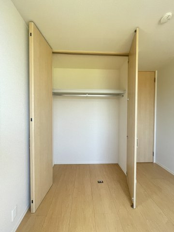 シャンブル・イーストパークⅠの収納