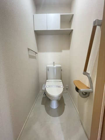 シャンブル・イーストパークⅠのトイレ