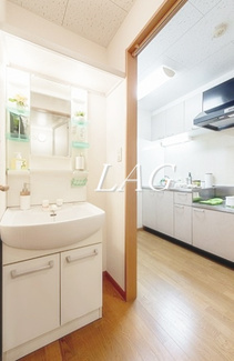 【洗面所】 | ヘルデンフィールズ | 洗面台です。