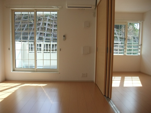 ジュウェル鎌倉壱番館の居間・リビング|居室・リビング