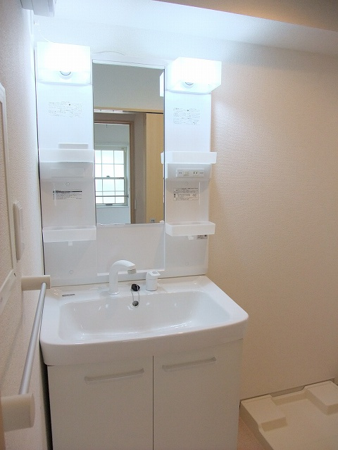 ジュウェル鎌倉壱番館の洗面所|洗面所