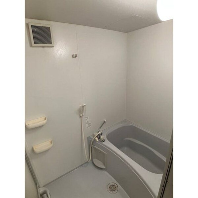 【浴室】 | リバティC棟 | ※写真は同タイプ別部屋