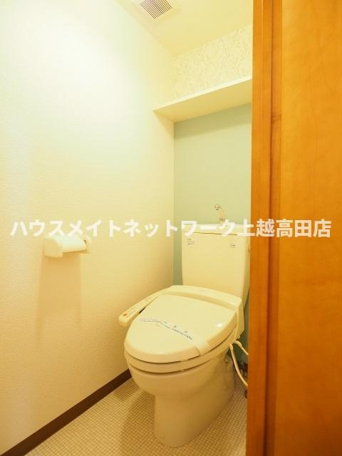 プランドール鴨島のトイレ|温水洗浄暖房便座