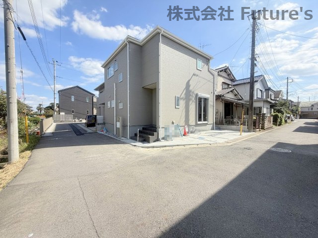 三郷市彦成2丁目　新築戸建　全1棟の前面道路含む現地写真|前面道路含む現地写真です。
