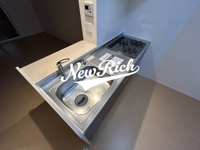 高崎市中居町４丁目のアパートのキッチン