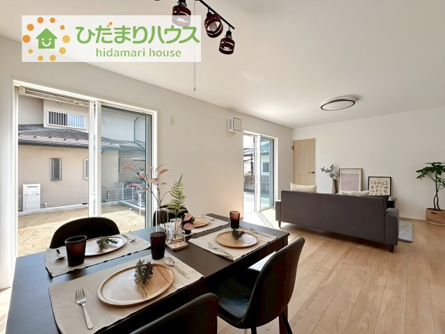 【居間・リビング】 | つくば市宝陽台24-2期　新築戸建 | 大型テレビに大型ソファー(^^)どんなインテリアにしますか？