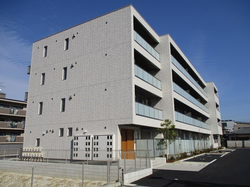 E-smile　榎の外観