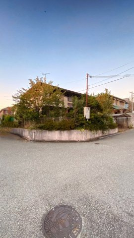 北六甲台1丁目の前面道路含む現地写真
