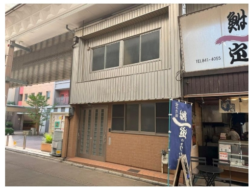 三条会商店街店舗の外観