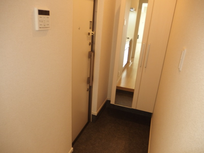 グランロードの玄関