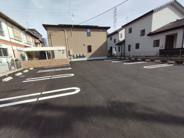 シルクロード峯澤の駐車場