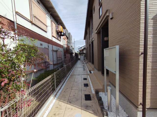 シルクロード峯澤の外観