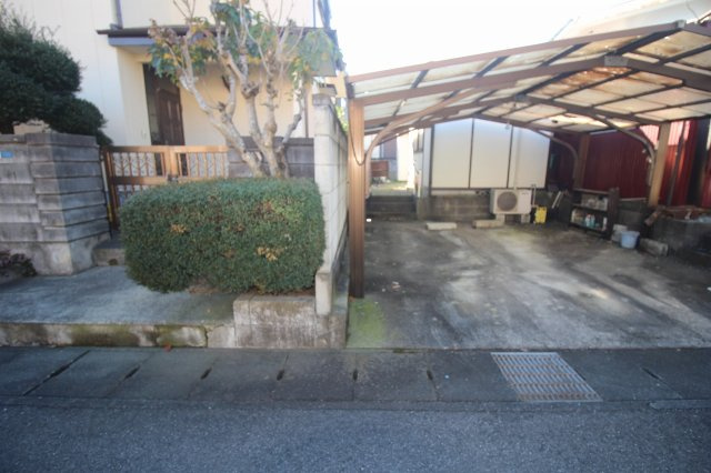 小山市東間々田2丁目の外観|東側との境界部分（2025年11月撮影）