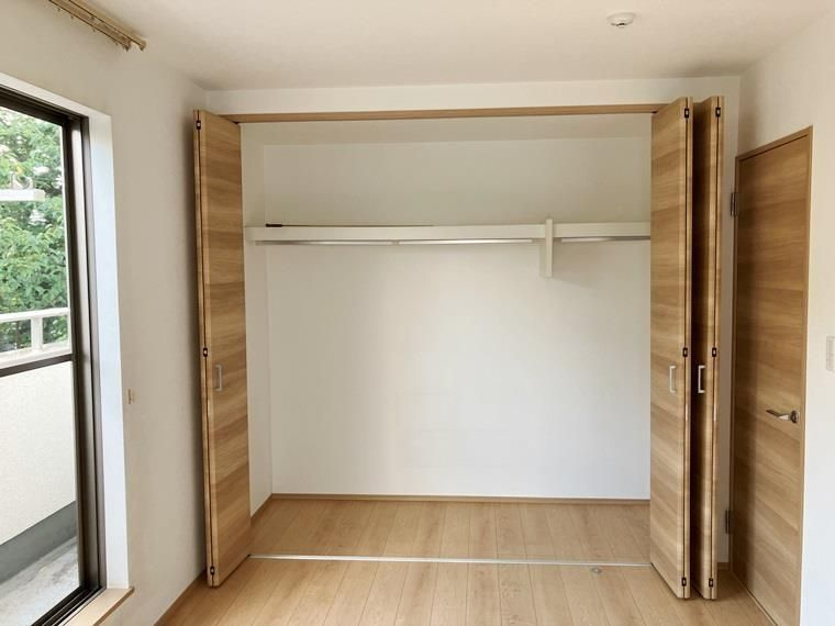 天神町戸建の収納