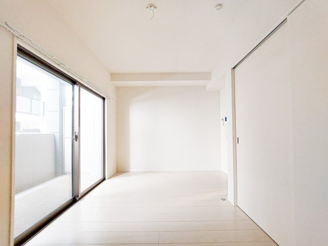 ザ・クォータニティ バイ サヴォイ　10階の居間・リビング|現状優先。