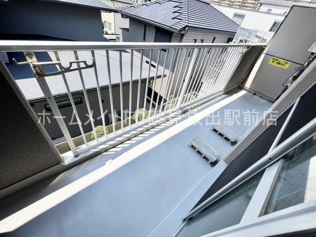 大阪市鶴見区放出東３丁目の賃貸マンションのバルコニー