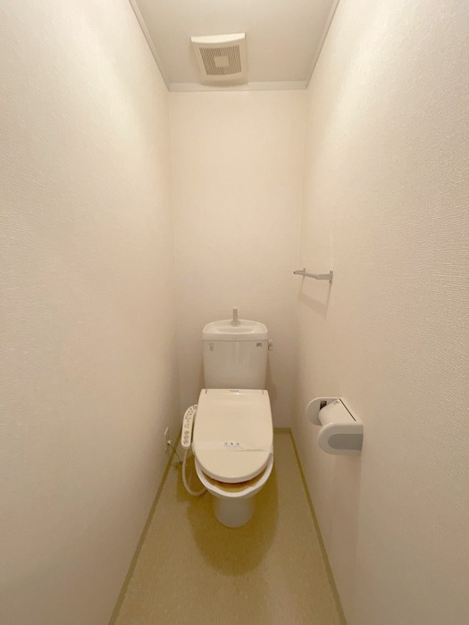 大和高田市大字高田のアパートのトイレ